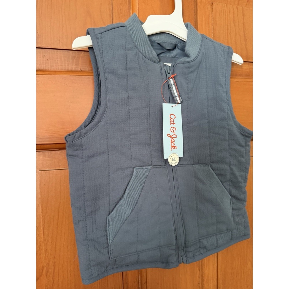Toddler Boys' Cat & Jack Dark Grey Blue Quilted Sleeveless Zipper Vest 3T NWT - Picture 2 of 5
